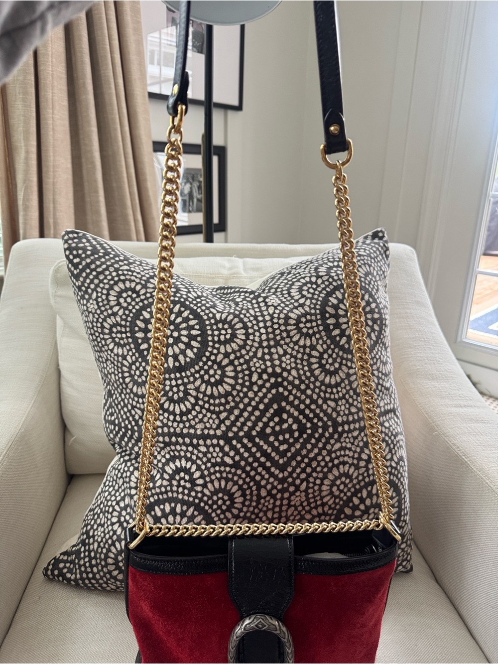 GUCCI Red Suede Medium Dionysus Bucket Bag - Picture 8 of 13